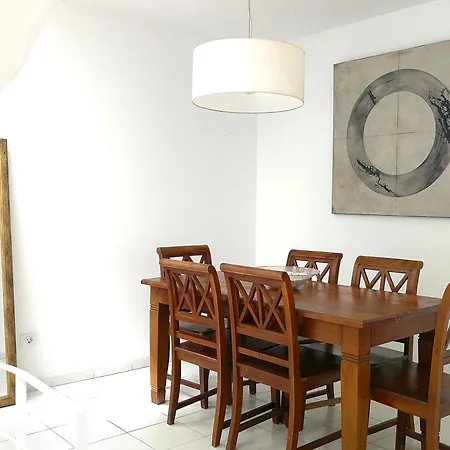 Sun & 5 Κοραλέχο