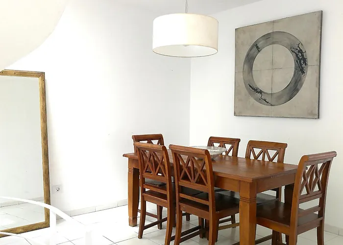 Sun & 5 Κοραλέχο